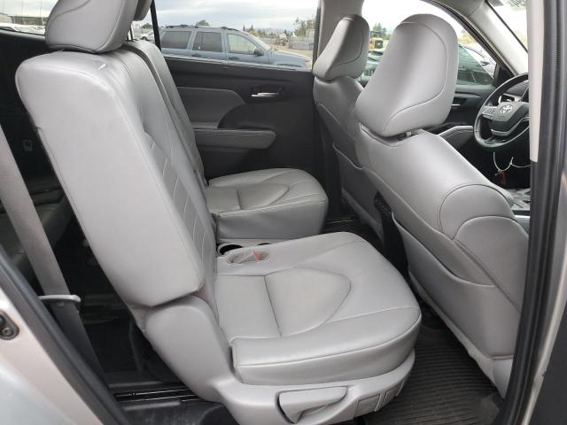 Photo 11 from auction – 2022 TOYOTA HIGHLANDER with VIN 5TDHZRBH2NS216551