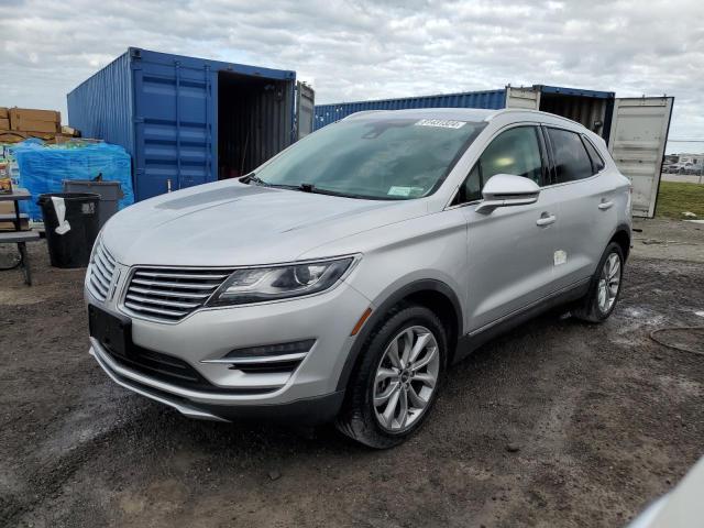 LINCOLN MKC SELECT 2018 with VIN 5LMCJ2D91JUL03550 - Photo from auction