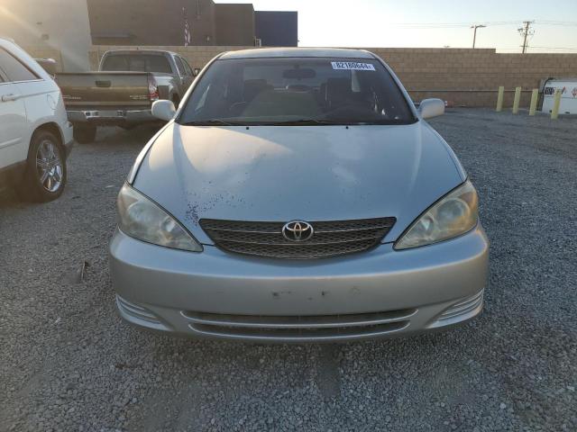Photo 5 from auction – 2002 TOYOTA CAMRY LE with VIN 4T1BE32K82U070542