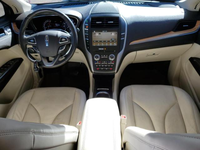 Photo 8 from auction – 2016 LINCOLN MKC SELECT with VIN 5LMCJ2D91GUJ03082