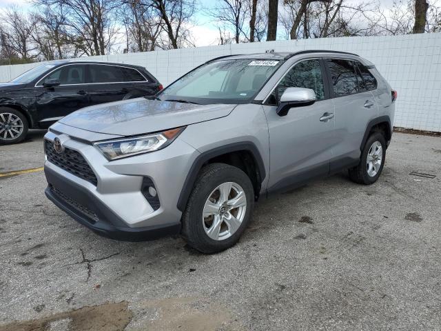 TOYOTA RAV4 XLE 2021 with VIN 2T3W1RFV4MC096460 - Photo from auction
