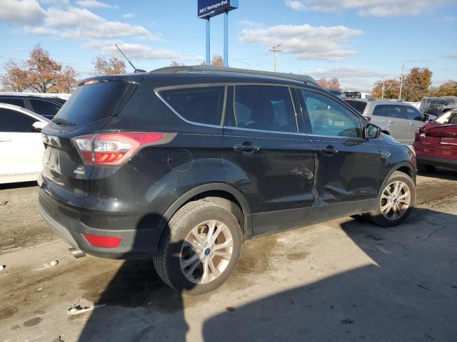 Photo 3 from auction – 2017 FORD ESCAPE SE with VIN 1FMCU0GD3HUB59346