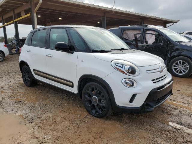 Photo 4 from auction – 2015 FIAT 500L TREKK with VIN ZFBCFADH3FZ036676