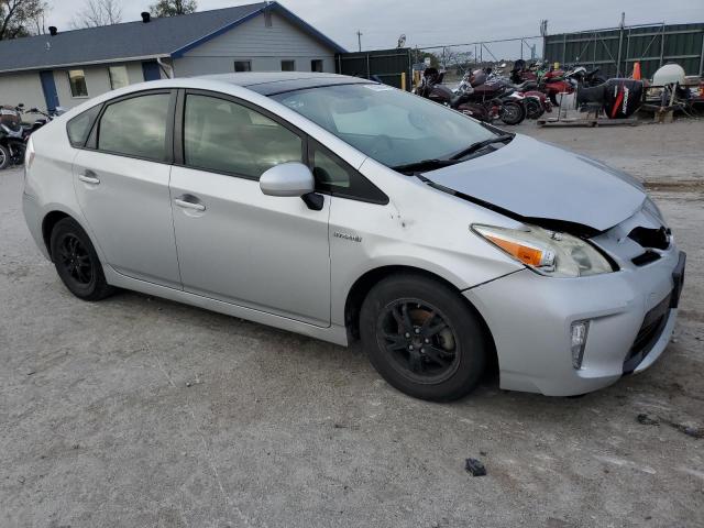Photo 4 from auction – 2013 TOYOTA PRIUS with VIN JTDKN3DU3D1721955