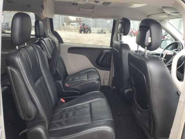 Photo 11 from auction – 2013 CHRYSLER TOWN & COU with VIN 2C4RC1BG3DR767805