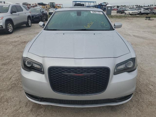 Photo 5 from auction – 2023 CHRYSLER 300 S with VIN 2C3CCABG2PH633386