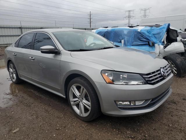 Photo 4 from auction – 2014 VOLKSWAGEN PASSAT SEL with VIN 1VWCN7A35EC048550