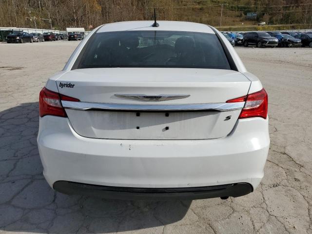 Photo 6 from auction – 2013 CHRYSLER 200 TOURIN with VIN 1C3CCBBB4DN584950