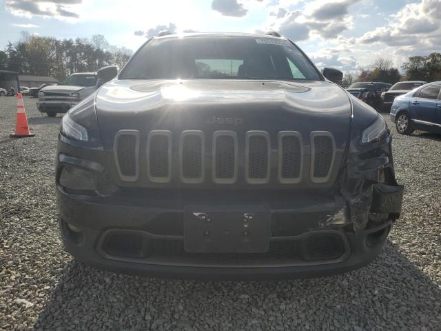Photo 5 from auction – 2016 JEEP CHEROKEE L with VIN 1C4PJLCSXGW256731