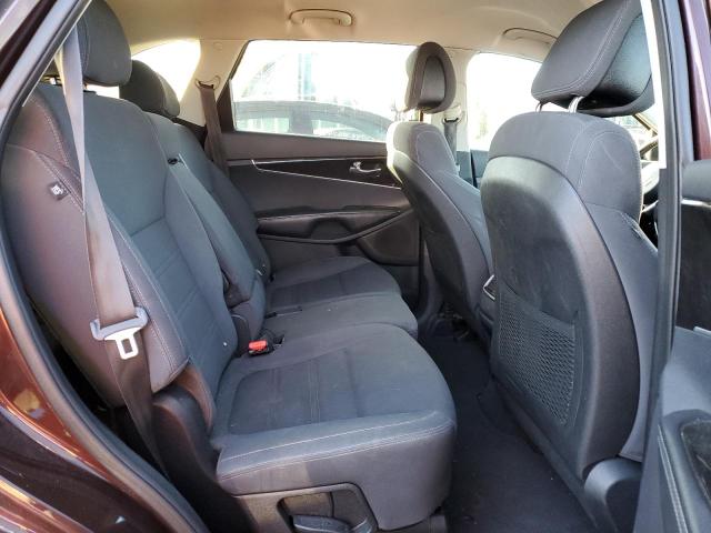 Photo 11 from auction – 2016 KIA SORENTO LX with VIN 5XYPG4A53GG031565
