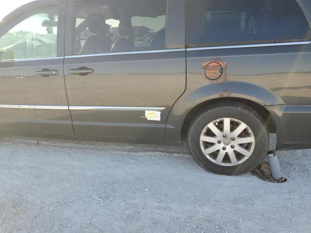 Фото 13 с аукциона – 2011 CHRYSLER TOWN & COU с VIN 2A4RR8DG2BR764356
