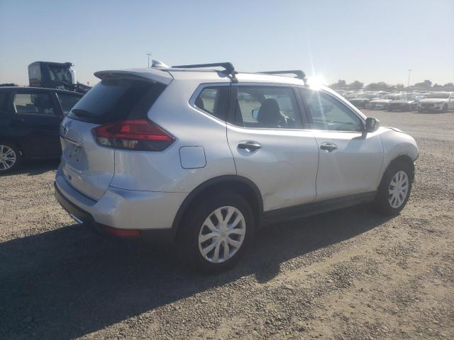 Photo 3 from auction – 2017 NISSAN ROGUE S with VIN KNMAT2MT9HP506764