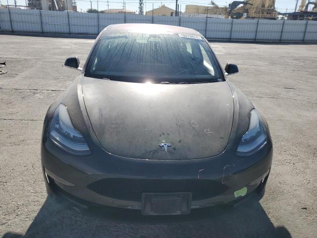 Photo 5 from auction – 2018 TESLA MODEL 3 with VIN 5YJ3E1EA0JF156788