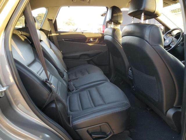 Photo 11 from auction – 2017 KIA SORENTO EX with VIN 5XYPH4A11HG278417