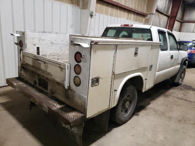 Photo 3 from auction – 2003 CHEVROLET SILVERADO with VIN 1GCHK29U03E254703
