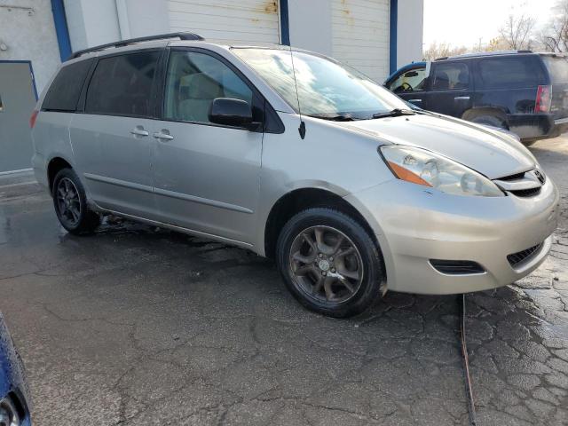 Photo 4 from auction – 2006 TOYOTA SIENNA LE with VIN 5TDBA23C96S067015