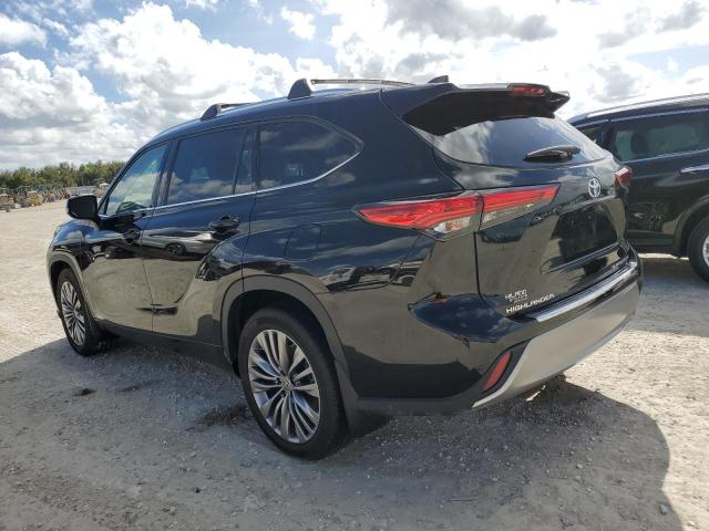 Photo 2 from auction – 2020 TOYOTA HIGHLANDER with VIN 5TDFZRBH7LS013532