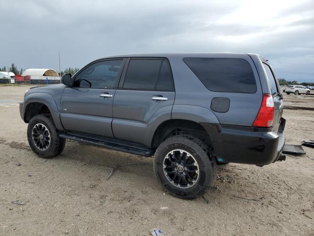 Photo 2 from auction – 2004 TOYOTA 4RUNNER SR with VIN JTEZU14R840038538
