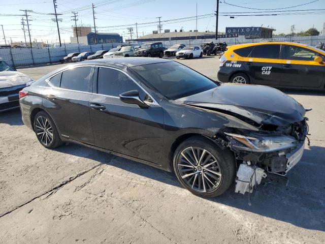 Photo 4 from auction – 2022 LEXUS ES 300H BA with VIN 58ADA1C14NU024492