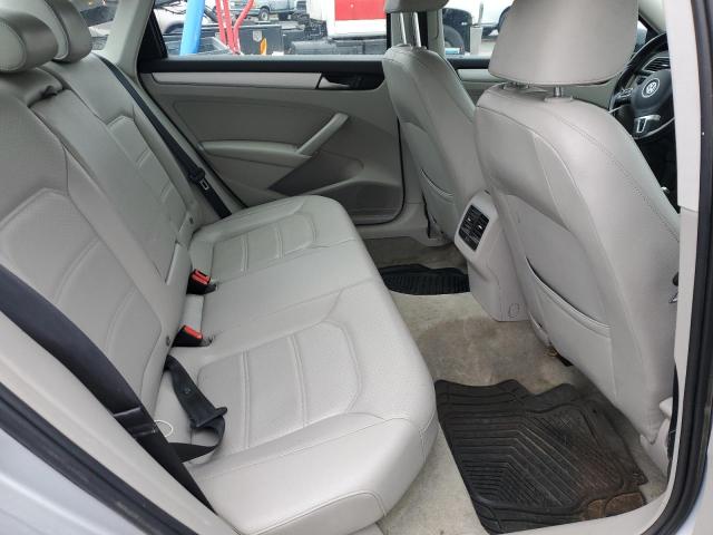 Photo 10 from auction – 2013 VOLKSWAGEN PASSAT SE with VIN 1VWBN7A35DC126013