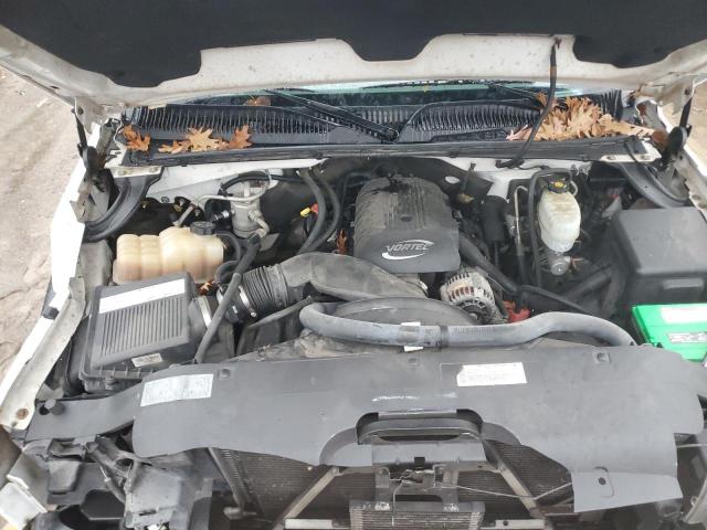 Photo 11 from auction – 2005 CHEVROLET SILVERADO with VIN 1GCHK29U65E243448