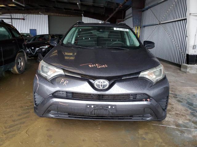 Photo 5 from auction – 2017 TOYOTA RAV4 LE with VIN 2T3BFREVXHW560907