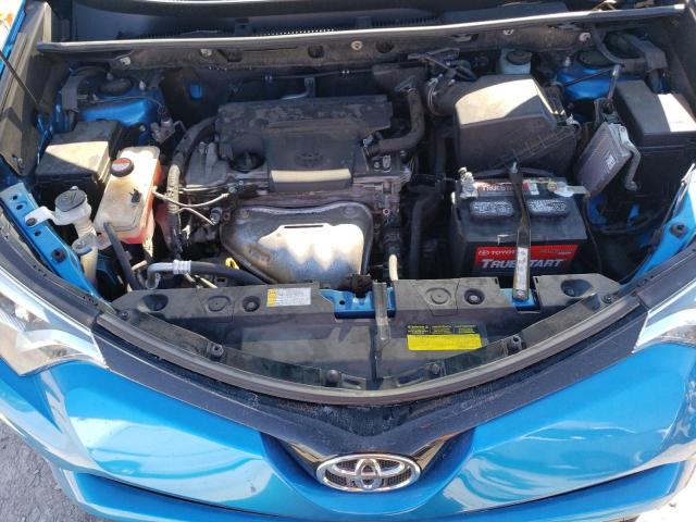 Photo 12 from auction – 2016 TOYOTA RAV4 SE with VIN JTMJFREV2GD190849