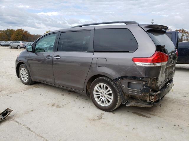 Photo 2 from auction – 2013 TOYOTA SIENNA XLE with VIN 5TDYK3DC8DS328403