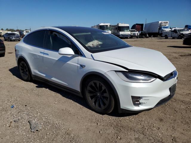 Photo 4 from auction – 2018 TESLA MODEL X with VIN 5YJXCAE27JF124663