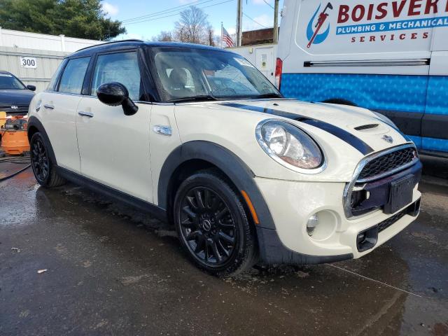 Photo 4 from auction – 2016 MINI COOPER S with VIN WMWXU3C51G2D28585