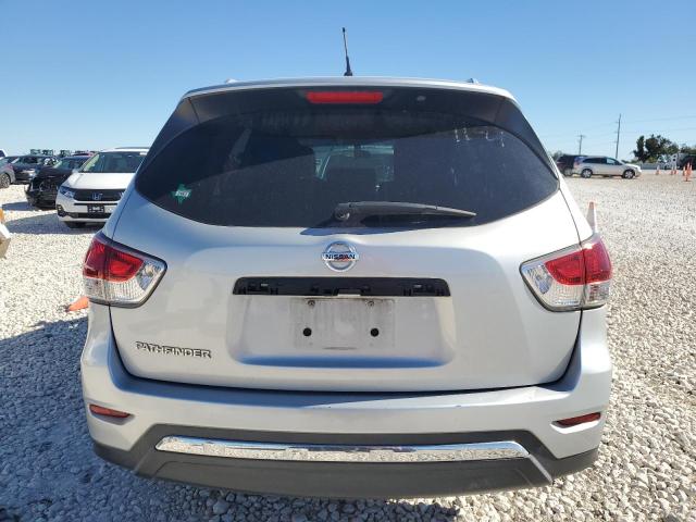 Photo 6 from auction – 2016 NISSAN PATHFINDER with VIN 5N1AR2MN4GC639739