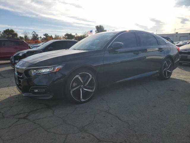 HONDA ACCORD SPO 2018 with VIN 1HGCV2F38JA044143 - Photo from auction