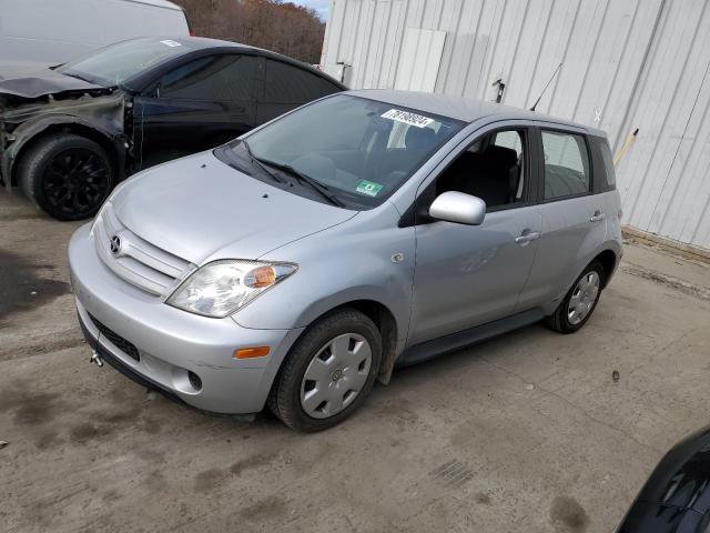 TOYOTA SCION XA 2005 with VIN JTKKT624250129165 - Photo from auction