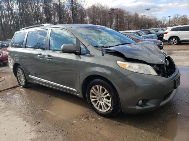 Photo 4 from auction – 2014 TOYOTA SIENNA XLE with VIN 5TDYK3DC0ES410076