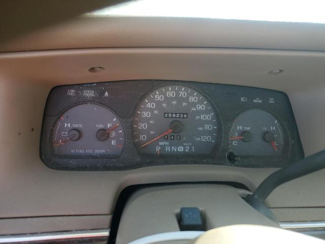 Photo 9 from auction – 2004 MERCURY GRAND MARQ with VIN 2MEFM74W24X649617