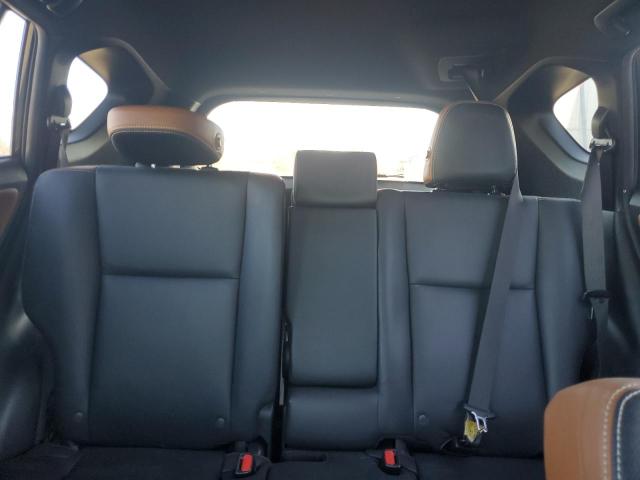 Photo 10 from auction – 2016 TOYOTA RAV4 SE with VIN JTMNFREV5GJ075908