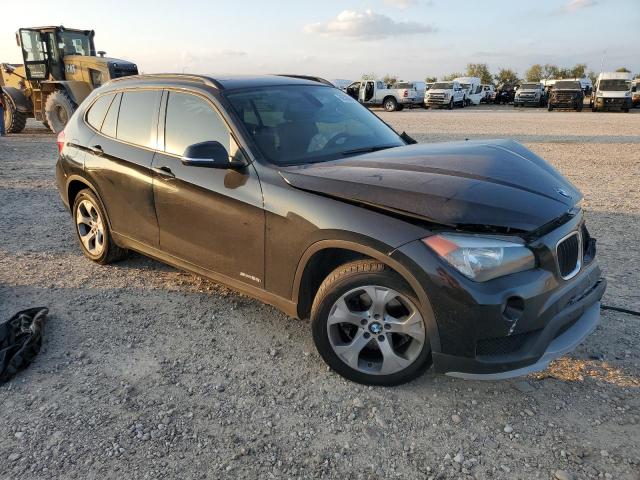 Photo 4 from auction – 2015 BMW X1 SDRIVE2 with VIN WBAVM1C5XFV319440
