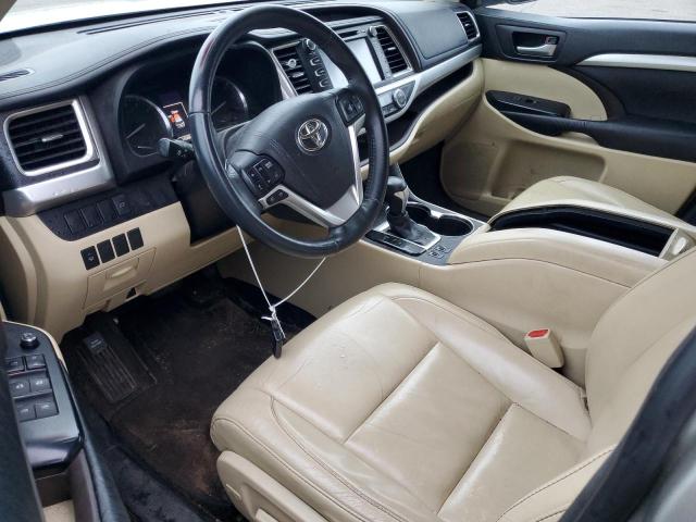 Photo 8 from auction – 2016 TOYOTA HIGHLANDER with VIN 5TDJKRFH9GS262283