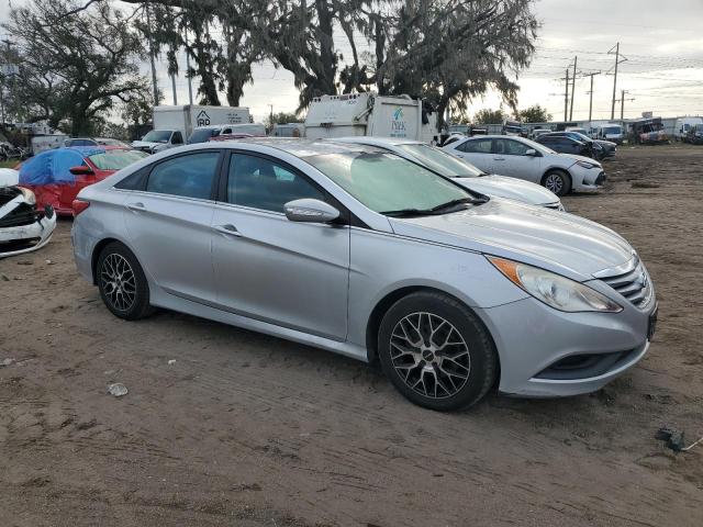 Photo 4 from auction – 2014 HYUNDAI SONATA GLS with VIN 5NPEB4AC9EH822449