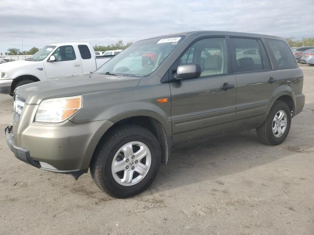 HONDA PILOT LX 2006 with VIN 5FNYF28156B030230 - Photo from auction