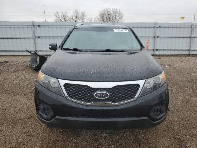 Photo 5 from auction – 2013 KIA SORENTO LX with VIN 5XYKTDA28DG338964