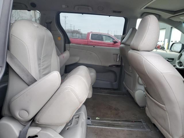 Photo 11 from auction – 2011 TOYOTA SIENNA XLE with VIN 5TDYK3DC8BS097726