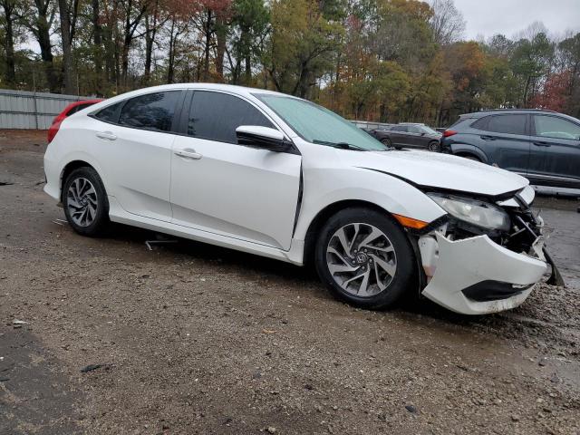Photo 4 from auction – 2017 HONDA CIVIC EX with VIN 19XFC2F72HE019136