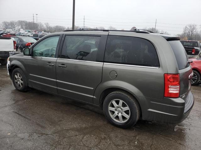 Photo 2 from auction – 2010 CHRYSLER TOWN & COU with VIN 2A4RR5D14AR235354