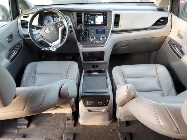 Photo 8 from auction – 2017 TOYOTA SIENNA XLE with VIN 5TDDZ3DC5HS159506