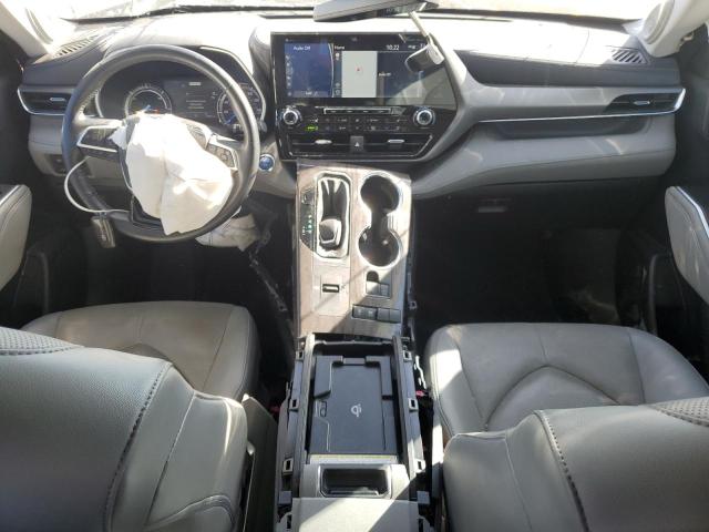 Photo 8 from auction – 2022 TOYOTA HIGHLANDER with VIN 5TDYARAHXNS013268