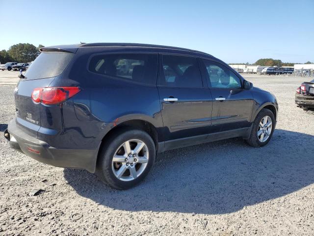 Photo 3 from auction – 2011 CHEVROLET TRAVERSE L with VIN 1GNKRFED7BJ144680
