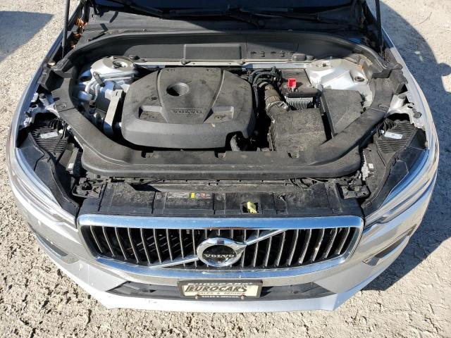 Photo 12 from auction – 2018 VOLVO XC60 T6 with VIN LYVA22RL4JB117804