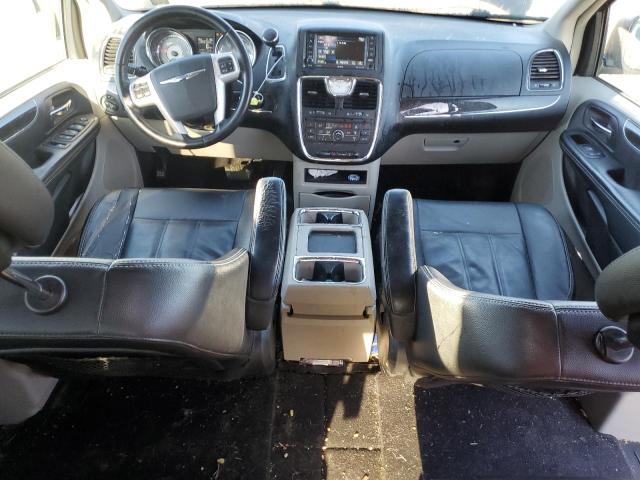 Photo 8 from auction – 2015 CHRYSLER TOWN & COU with VIN 2C4RC1BG0FR644935