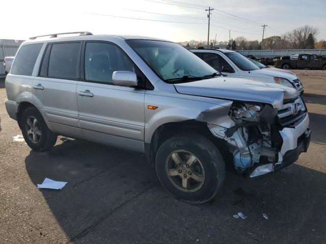 Photo 4 from auction – 2006 HONDA PILOT EX with VIN 5FNYF18536B011298